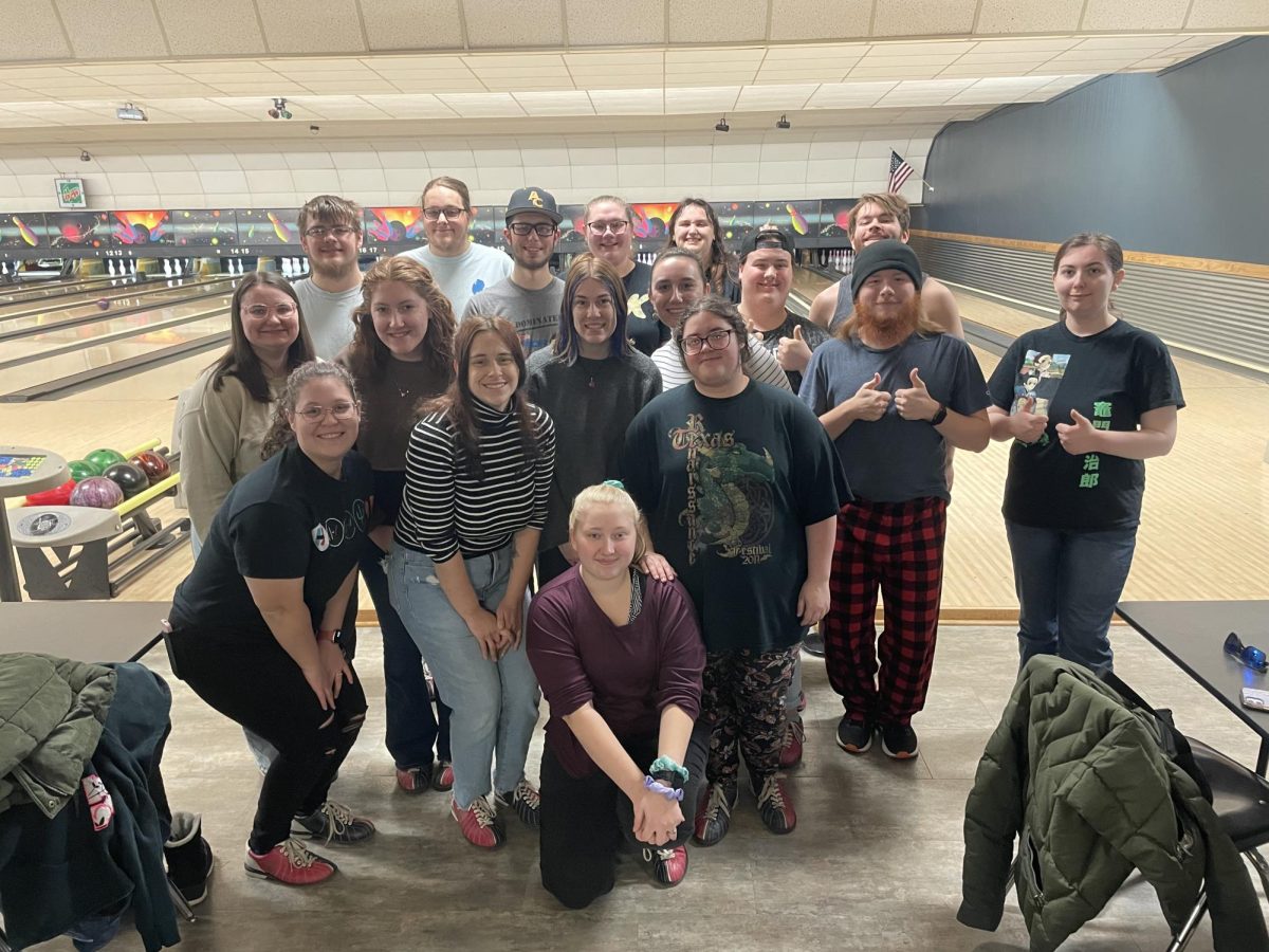 Photos: Greek Life has fun bowling